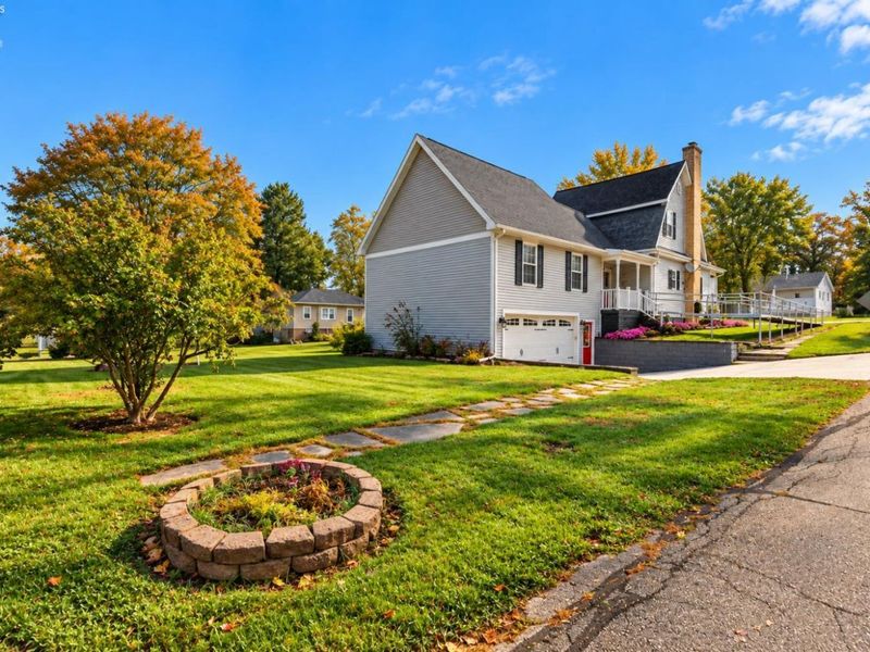 63 Park Avenue, Plymouth, OH 44865 Photo 2