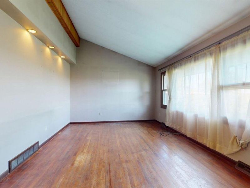 279 Gregory Road, Willard, OH 44890 Photo 5