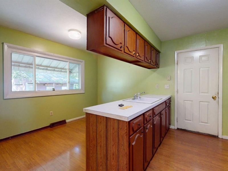 279 Gregory Road, Willard, OH 44890 Photo 8