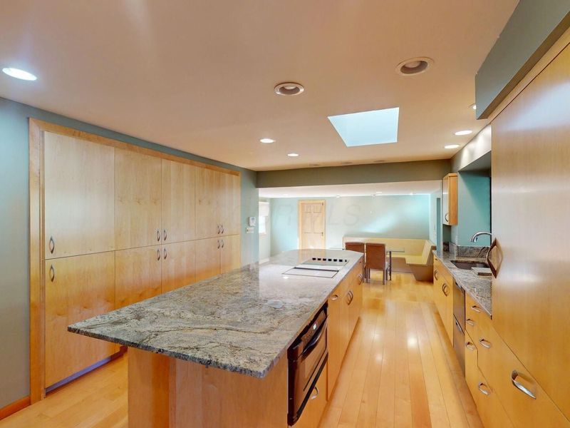 1350 Brookwood Place, Columbus, OH 43209 Photo 26