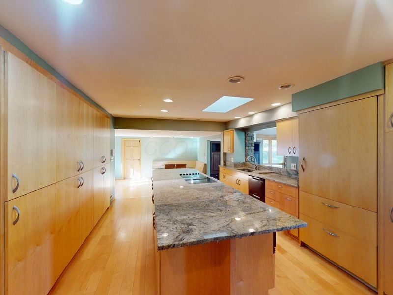 1350 Brookwood Place, Columbus, OH 43209 Photo 27