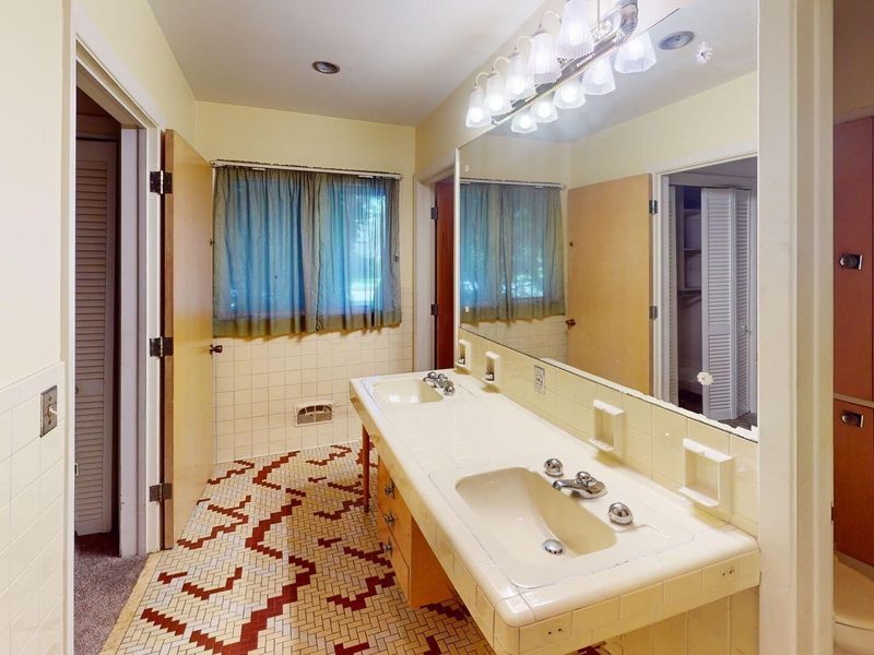 1350 Brookwood Place, Columbus, OH 43209 Photo 45