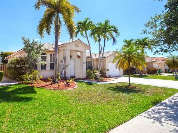 13964 N Cypress Cove Cir , Davie, FL 33325