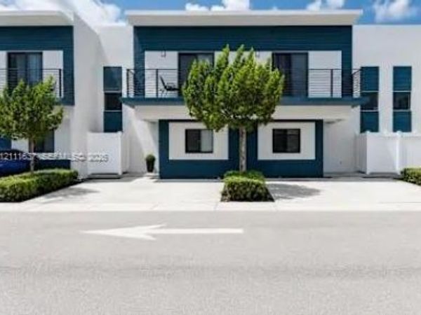 3400 NW 191st St , Unit 3-B, Miami Gardens, FL 33056