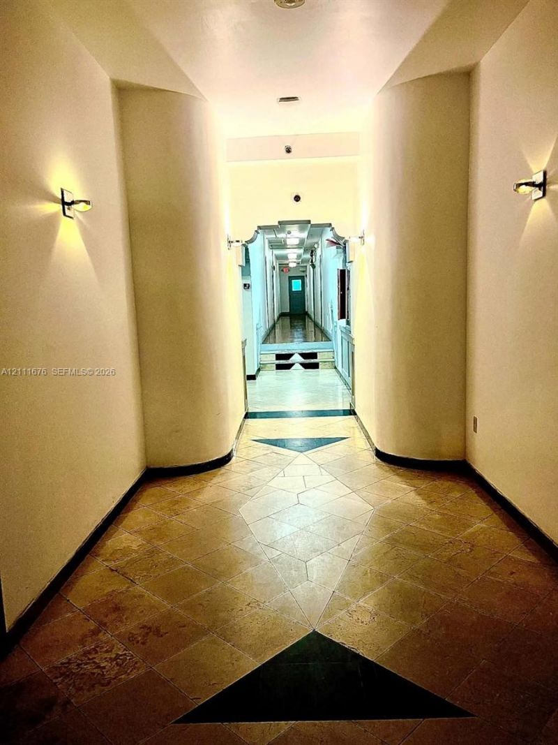 3710 Collins Ave , Unit N-101, Miami Beach, FL 33140 Photo