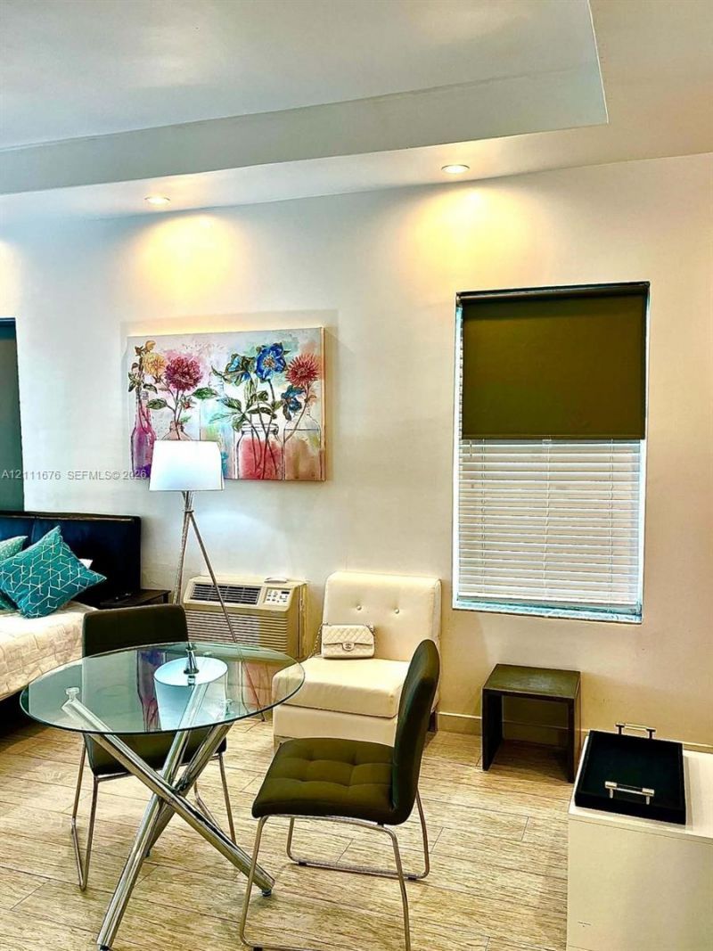 3710 Collins Ave , Unit N-101, Miami Beach, FL 33140 Photo
