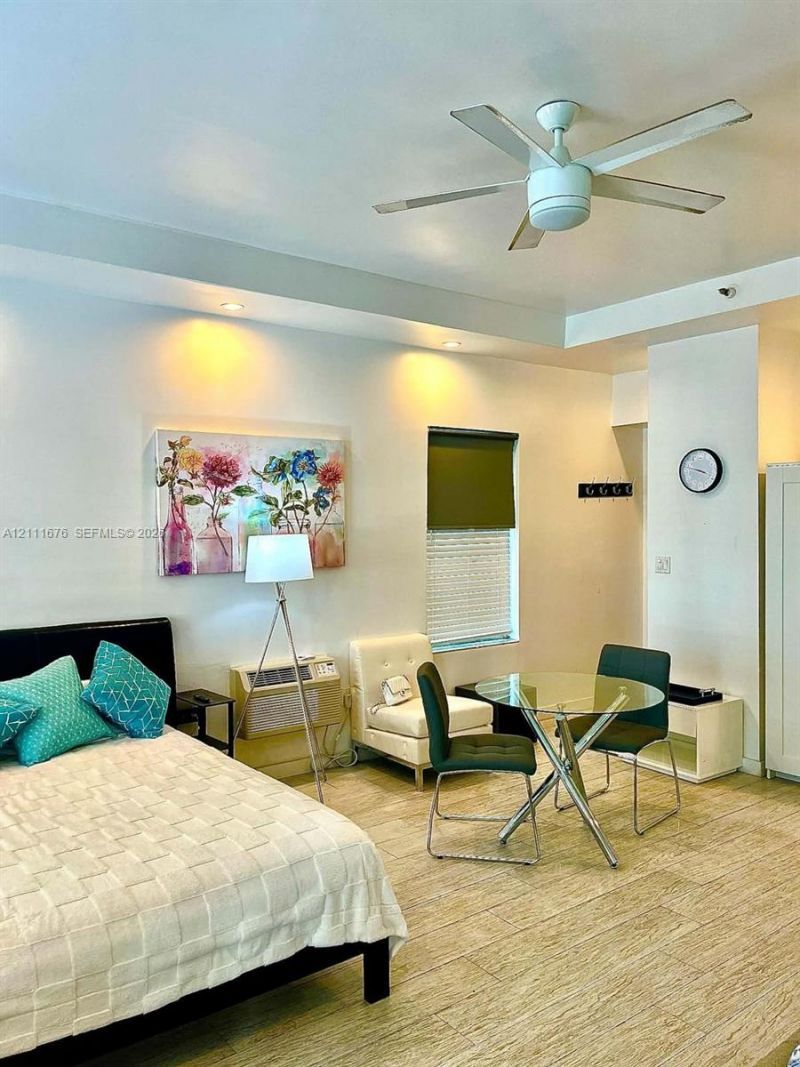 3710 Collins Ave , Unit N-101, Miami Beach, FL 33140 Photo
