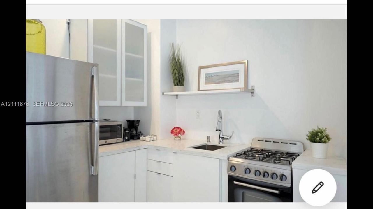 3710 Collins Ave , Unit N-101, Miami Beach, FL 33140 Photo