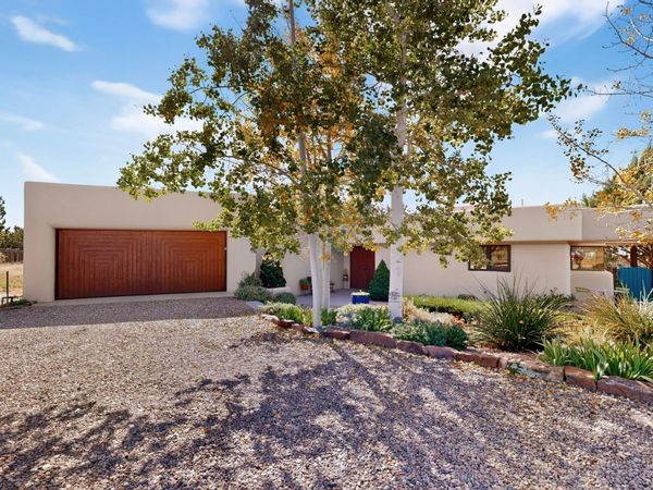 3 Laguna Lane , Santa Fe, NM 87508