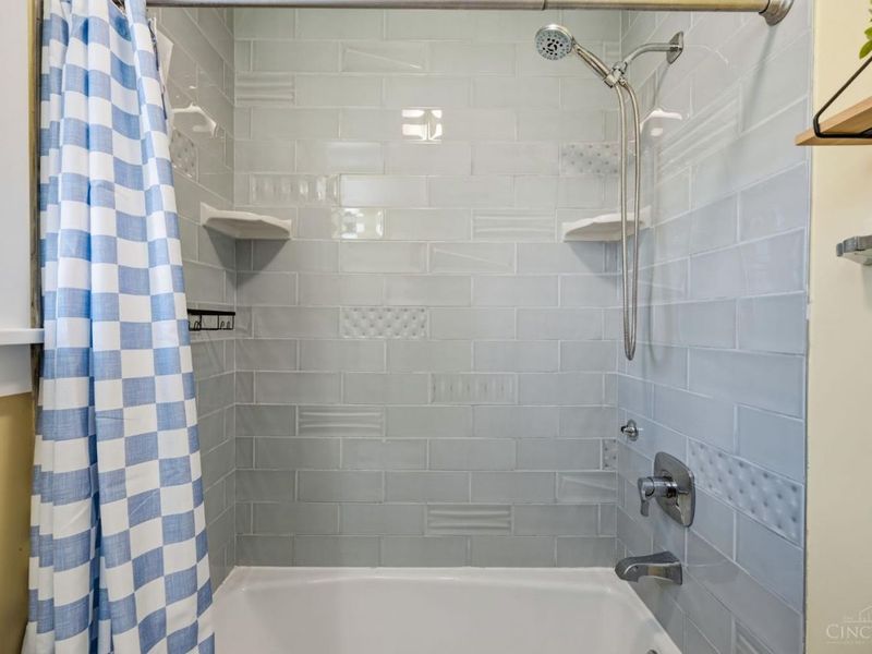 220 Strader Avenue, Cincinnati, OH 45226 Photo 27