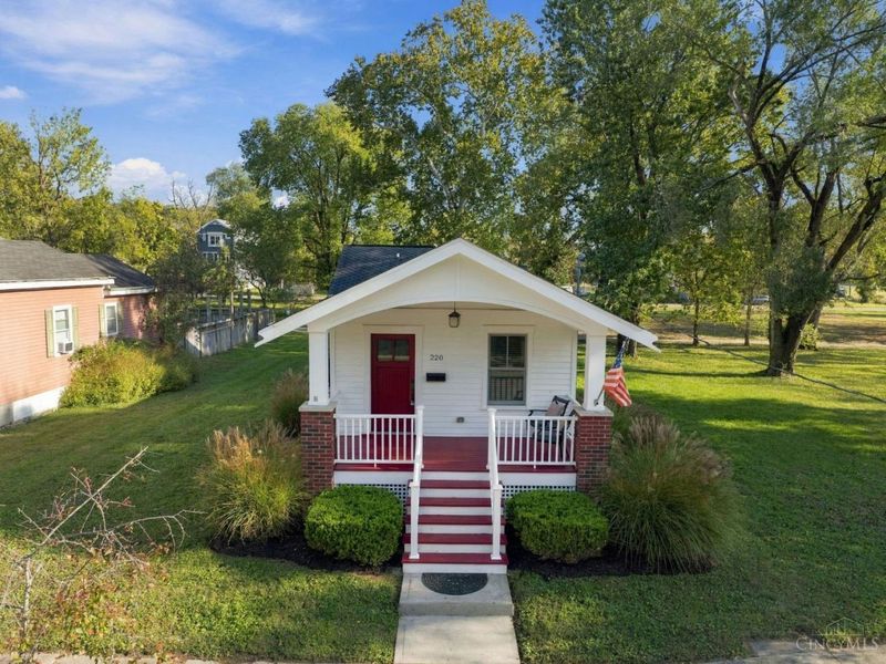 220 Strader Avenue, Cincinnati, OH 45226 Photo 3