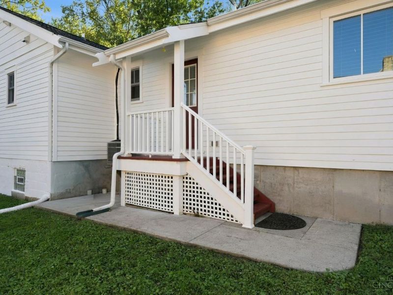 220 Strader Avenue, Cincinnati, OH 45226 Photo 41