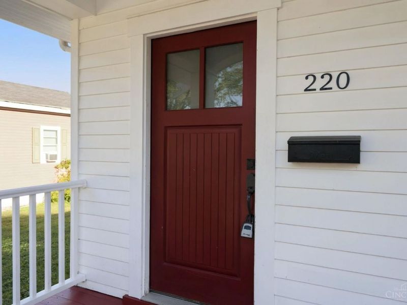 220 Strader Avenue, Cincinnati, OH 45226 Photo 6