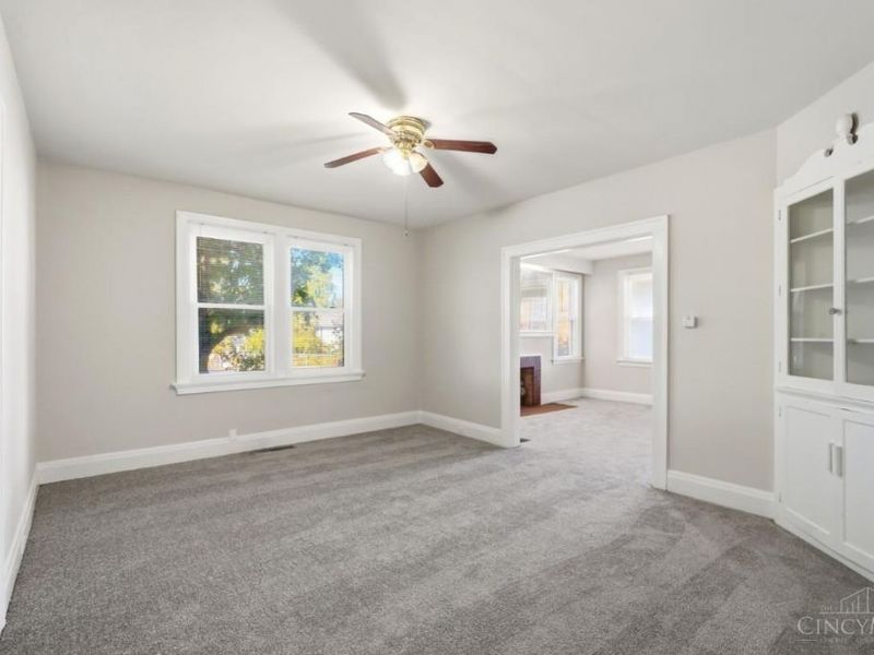 3127 Losantiville Avenue, Cincinnati, OH 45213 Photo 4