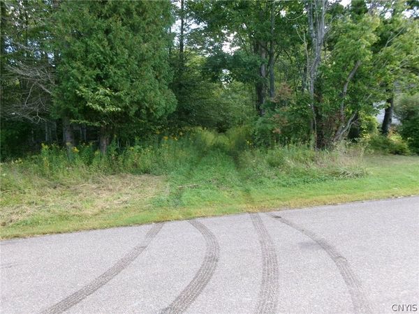 Perry Road , Binghamton, NY 13905