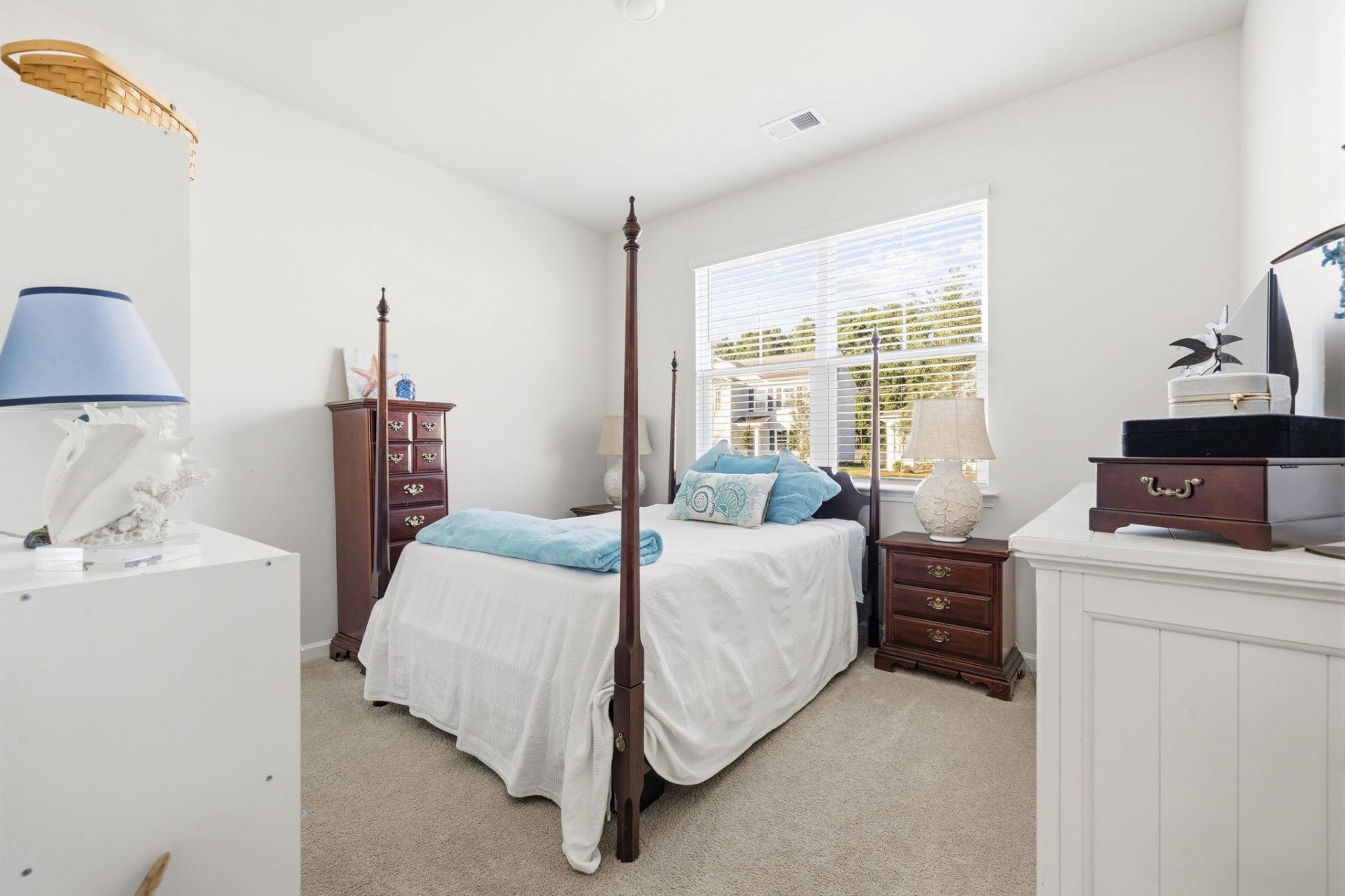 2820 Riverboat Way  Photo 10