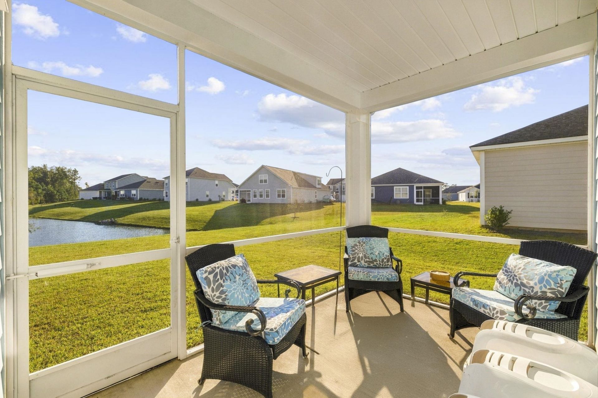 2820 Riverboat Way  Photo 24