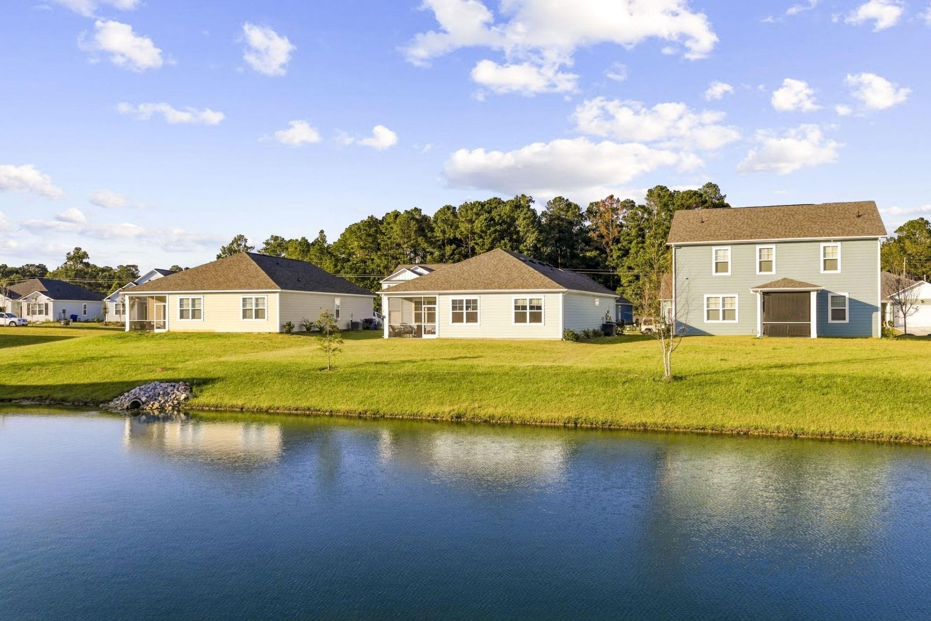 2820 Riverboat Way  Photo 26