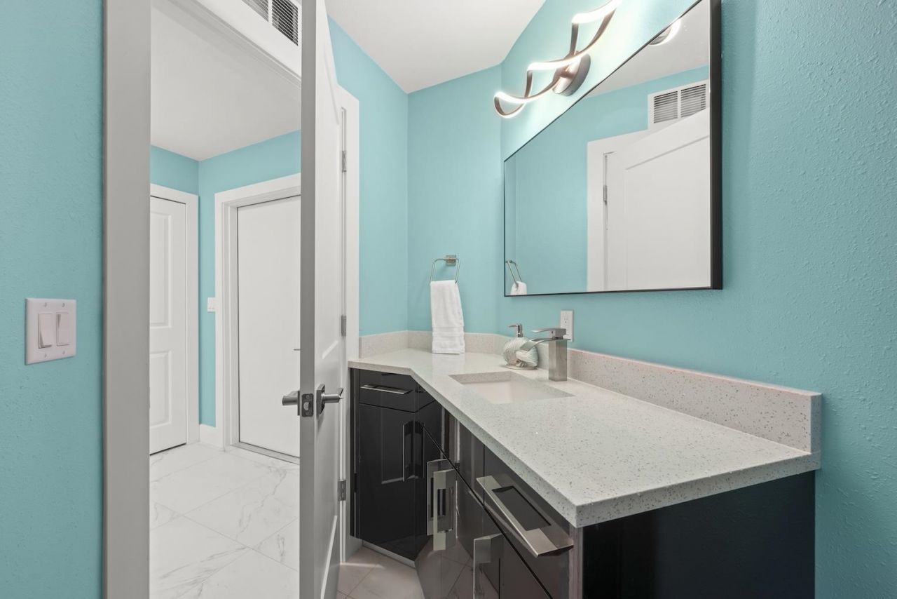 1143 Sand Castle Rd, Sanibel, FL 33957 Photo