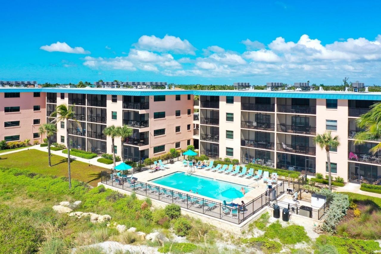 2230 Camino Del Mar Dr, Unit 3X4, Sanibel, FL 33957 Photo