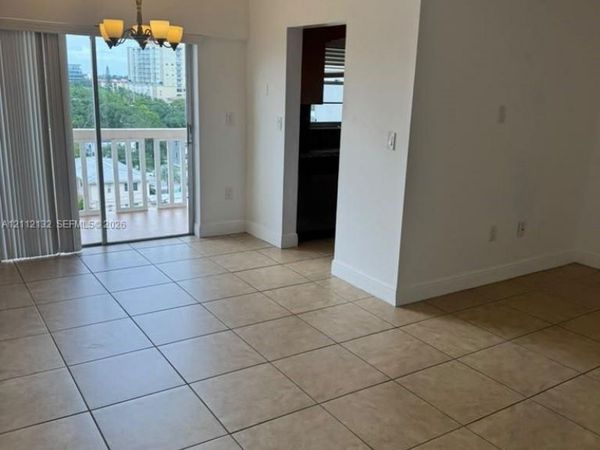 22 Salamanca Ave , Unit 706, Coral Gables, FL 33134