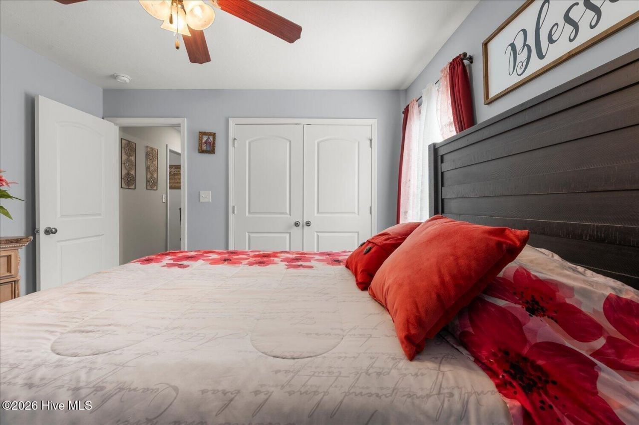 1216 Bubbling Springs Drive Photo 10