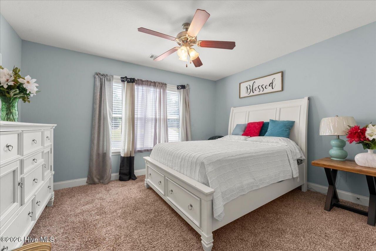 1216 Bubbling Springs Drive Photo 6