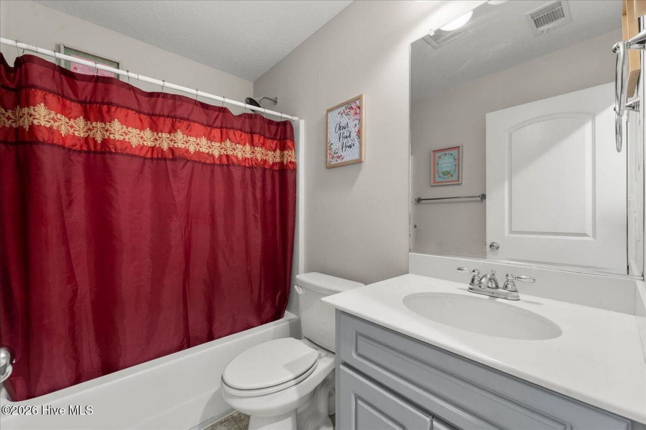1216 Bubbling Springs Drive Photo 8