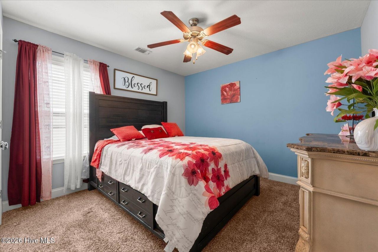 1216 Bubbling Springs Drive Photo 9