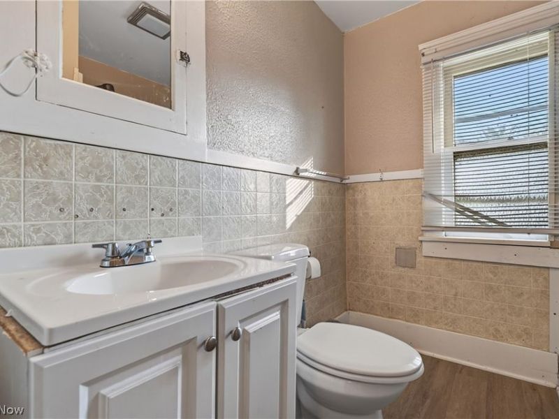 1222 W 6th Street, Lorain, OH 44052 Photo 26