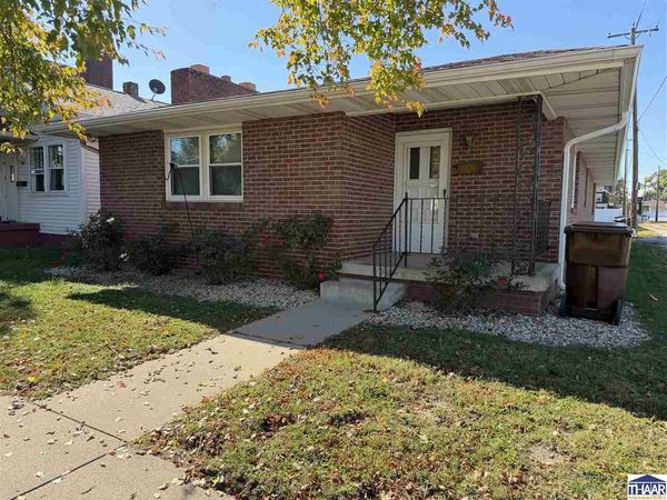 145 S 3rd Street, Clinton, IN 47842