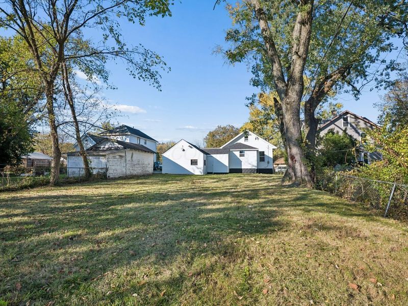 2033 Denune Avenue, Columbus, OH 43211 Photo 37