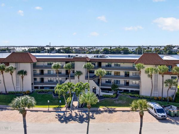 18 Marina Isles Boulevard , Unit 303, Indian Harbour Beach, FL 32937