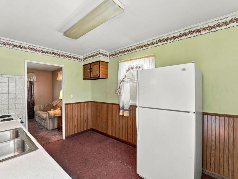 640 N Roosevelt Avenue, Lancaster, OH 43130 Photo 13