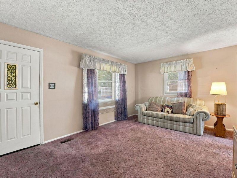 640 N Roosevelt Avenue, Lancaster, OH 43130 Photo 6