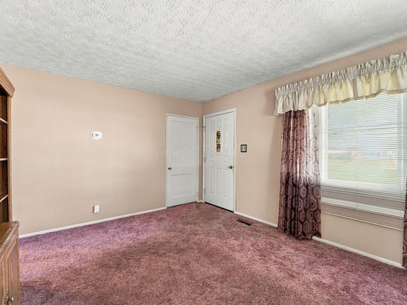 640 N Roosevelt Avenue, Lancaster, OH 43130 Photo 7
