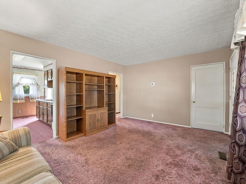 640 N Roosevelt Avenue, Lancaster, OH 43130 Photo 8