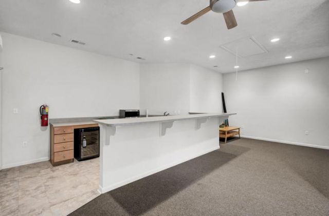 271 Alexandra Drive Photo 36