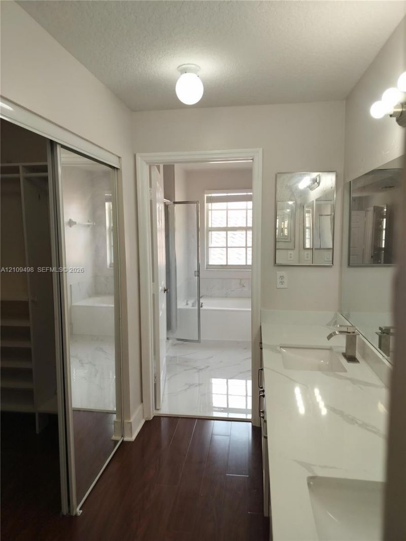 13760 NW 22 Pl, Sunrise, FL 33323 Photo