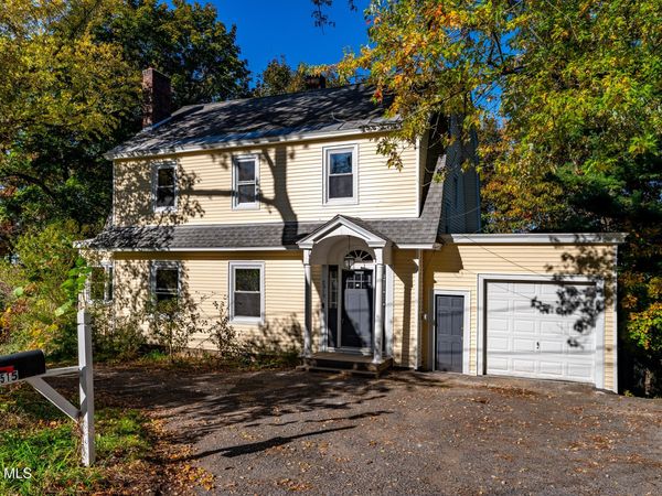 2515 Englewood Avenue, Schenectady, NY 12309
