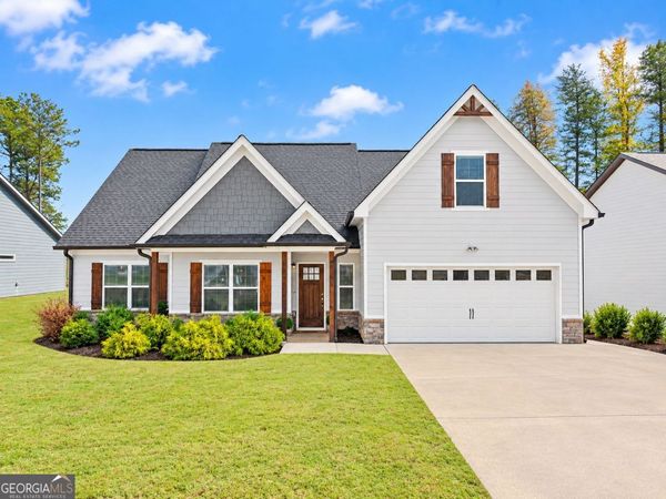 6338 Woodland Station Drive, Lula, GA 30554