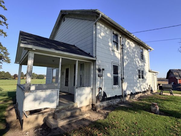 125 Sharp Rd, Dover, WI 53105