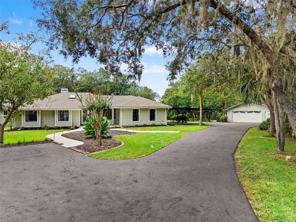 298 LAKE MARKHAM ROAD , SANFORD, FL 32771