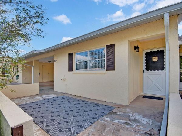 390 301 BOULEVARD W, Unit 10C, BRADENTON, FL 34205