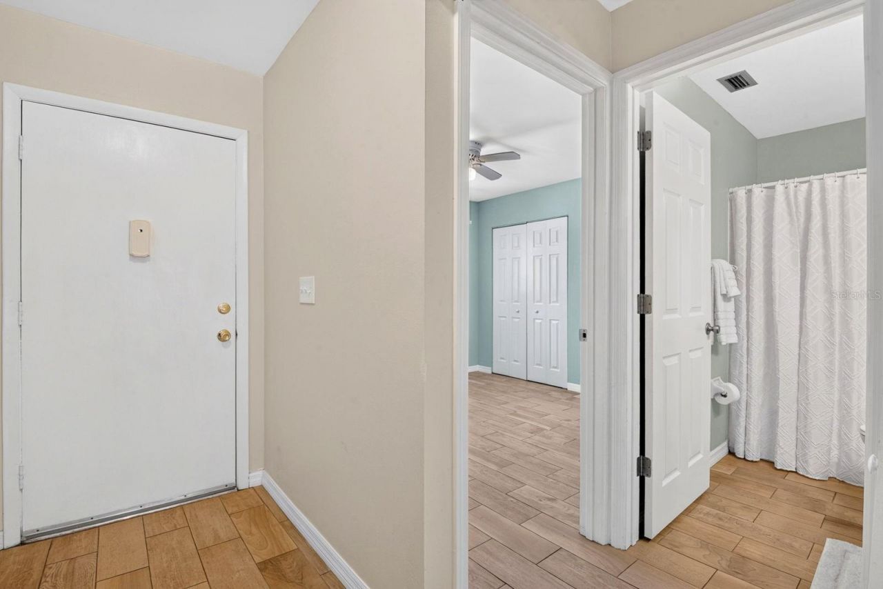 390 301 Boulevard W, Unit 10C, Bradenton, FL 34205 Photo