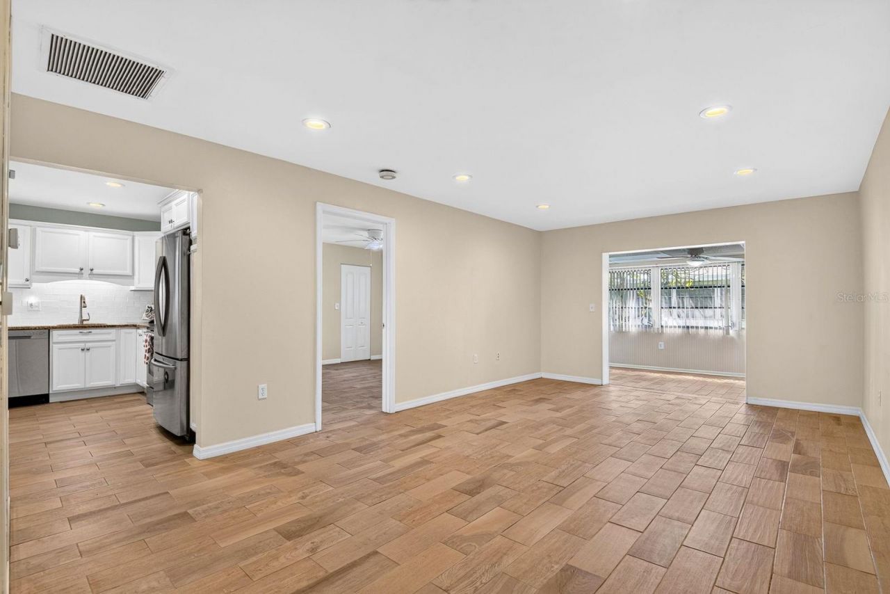 390 301 Boulevard W, Unit 10C, Bradenton, FL 34205 Photo