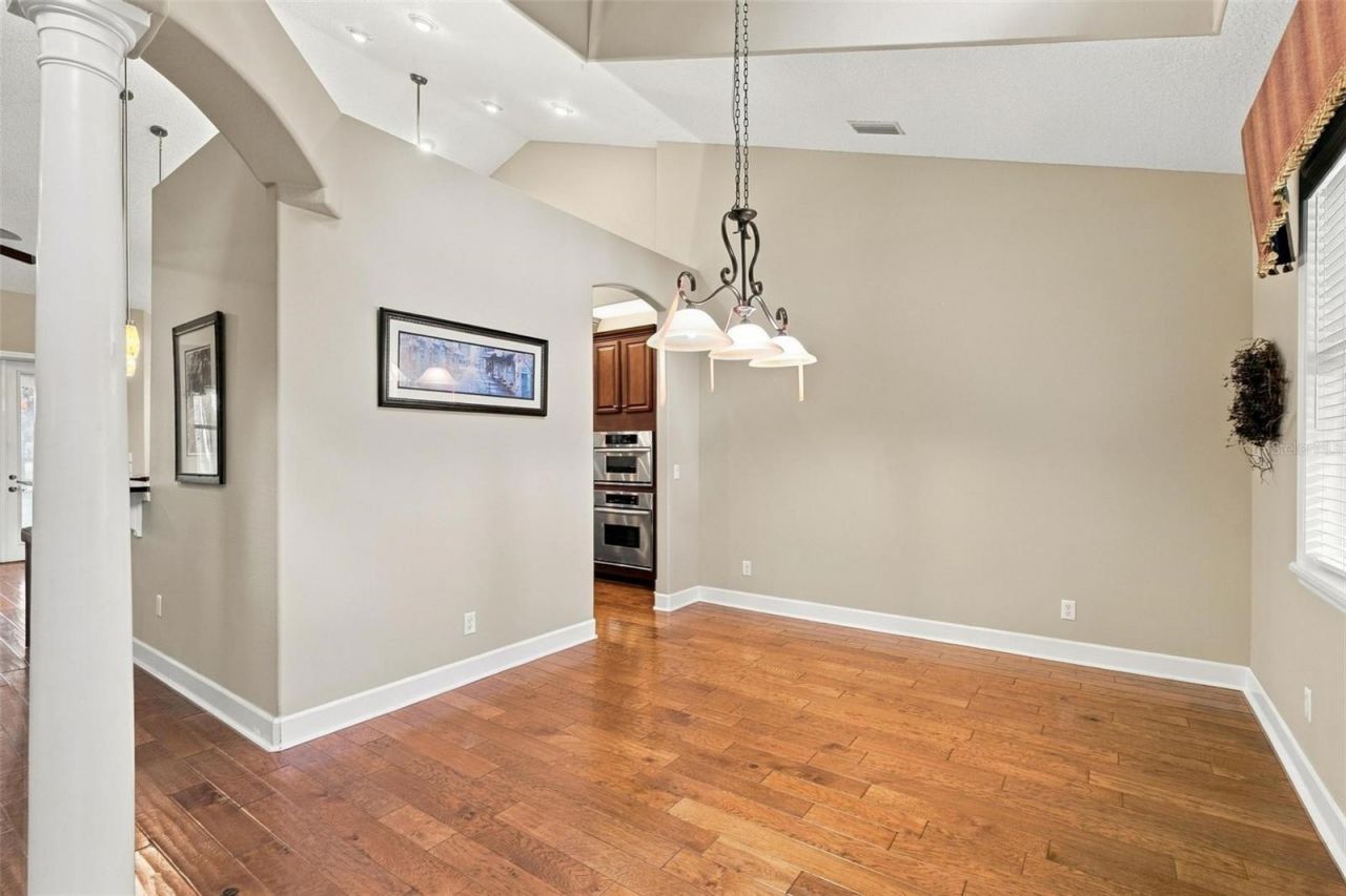 15330 Sky Lake Lane, Tavares, FL 32778 Photo
