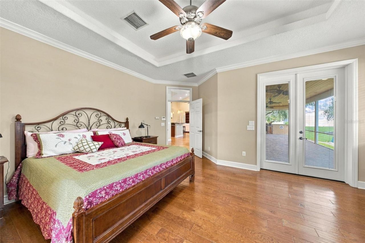 15330 Sky Lake Lane, Tavares, FL 32778 Photo