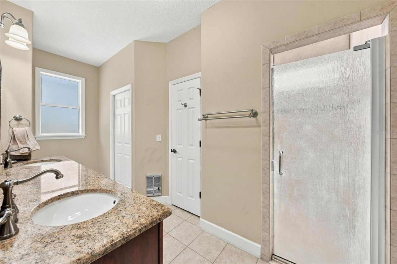 15330 Sky Lake Lane, Tavares, FL 32778 Photo