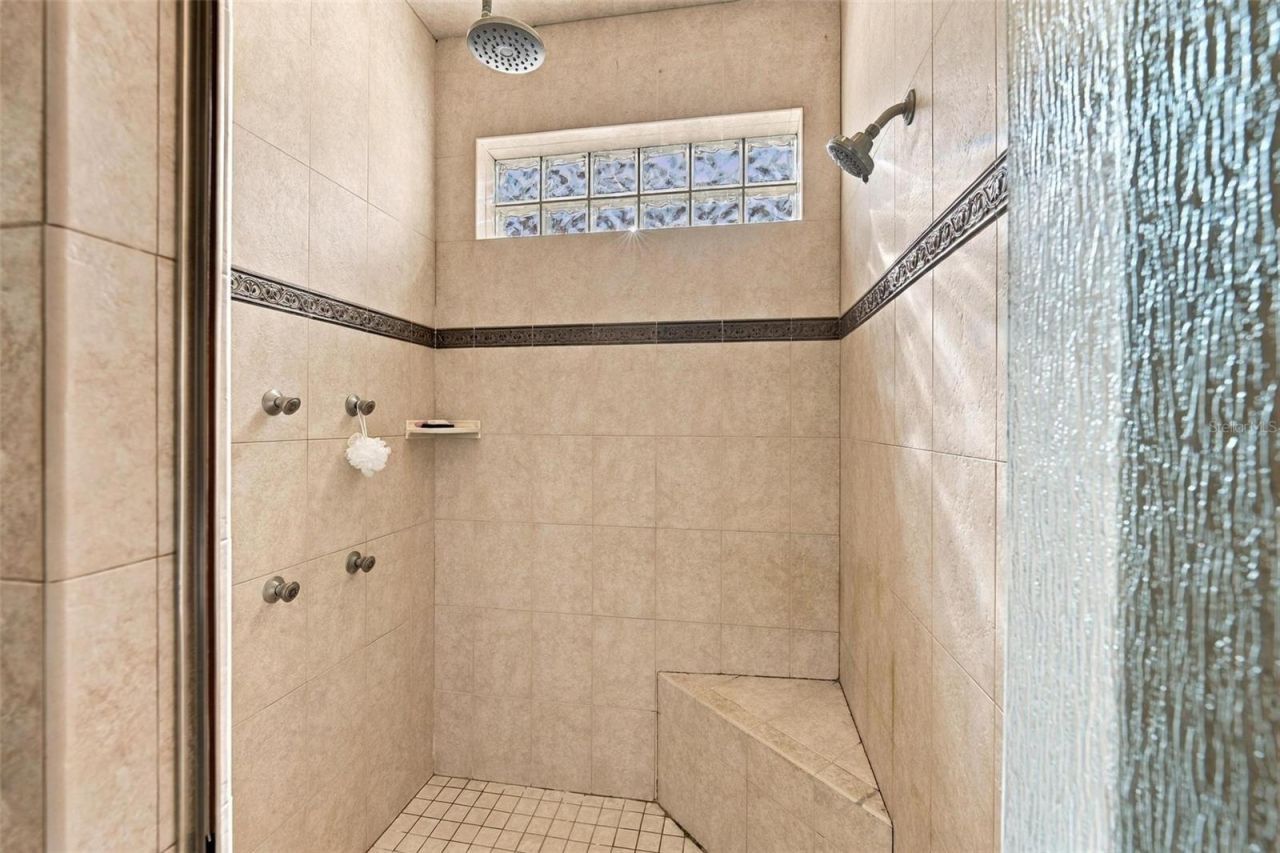 15330 Sky Lake Lane, Tavares, FL 32778 Photo